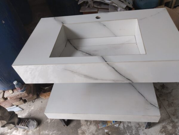 Vanities Lavish 1
